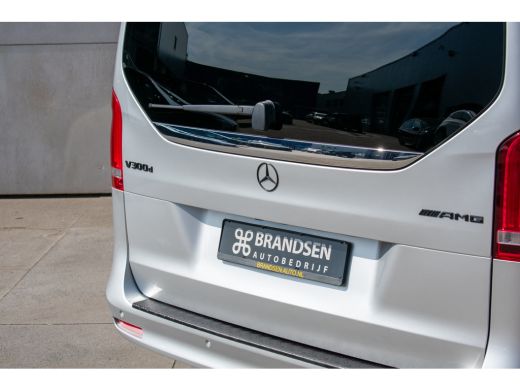 Mercedes-Benz V-Klasse 300d Lang DC Avantgarde Edition -AMG-ACC-Trekhaak-360camera-Standkachel-Elect Schuifdeuren- ActivLease financial lease