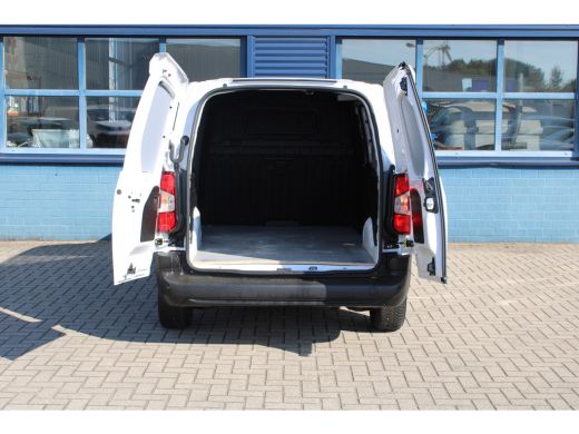 Opel Combo L2 1.5D NAVI | APPLE CARPLAY / ANDROID AUTO / BETIMMERING LAADRUIMTE ActivLease financial lease