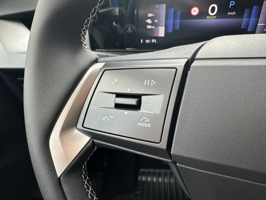 Opel Frontera Electric GS 44 kWh | DEMO DEAL| STOEL-, STUUR- EN VOORRUIT VERWARMING| NAVIGATIE| CAMERA| PARKEER... ActivLease financial lease