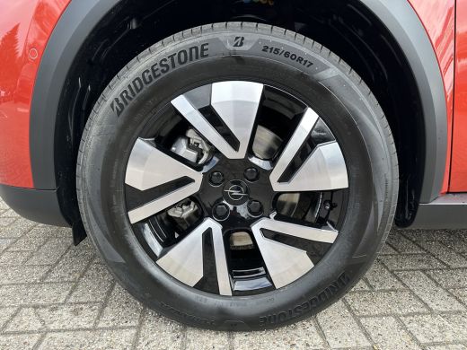 Opel Frontera Electric GS 44 kWh | DEMO DEAL| STOEL-, STUUR- EN VOORRUIT VERWARMING| NAVIGATIE| CAMERA| PARKEER... ActivLease financial lease