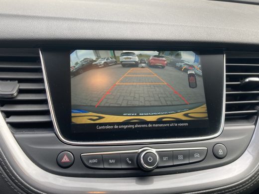 Opel Grandland X 1.6 Turbo Business Executive 1ste eigenaar | Dealer onderhouden | 1600 kg trekvermogen | Camera |... ActivLease financial lease