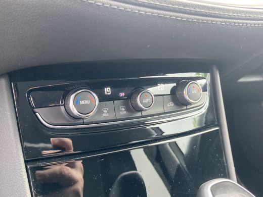 Opel Grandland X 1.6 Turbo Business Executive 1ste eigenaar | Dealer onderhouden | 1600 kg trekvermogen | Camera |... ActivLease financial lease