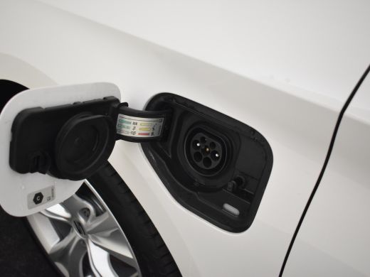 Seat Leon 1.4 TSI eHybrid PHEV FR Business Intense 204 pk | stuur/stoel verwarming  apple carplay/android a... ActivLease financial lease