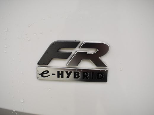 Seat Leon 1.4 TSI eHybrid PHEV FR Business Intense 204 pk | stuur/stoel verwarming  apple carplay/android a... ActivLease financial lease