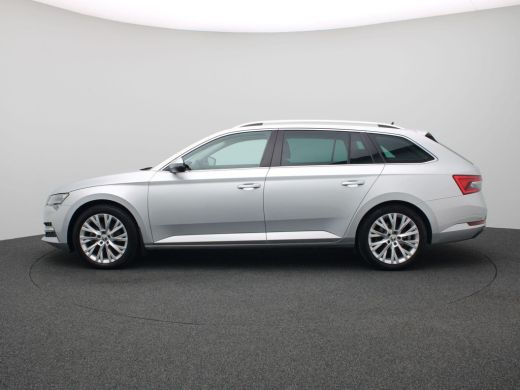 Skoda Superb Combi 1.4 TSI iV Business Edition Plus 218PK DSG Adaptieve Cruise Controle, Stoel-Stuurverwarming... ActivLease financial lease