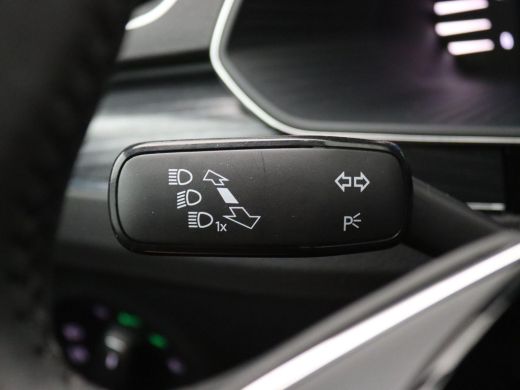 Skoda Superb Combi 1.4 TSI iV Business Edition Plus 218PK DSG Adaptieve Cruise Controle, Stoel-Stuurverwarming... ActivLease financial lease