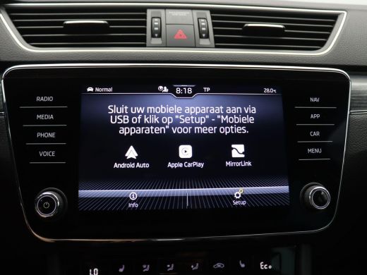 Skoda Superb Combi 1.4 TSI iV Business Edition Plus 218PK DSG Adaptieve Cruise Controle, Stoel-Stuurverwarming... ActivLease financial lease