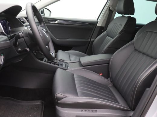 Skoda Superb Combi 1.4 TSI iV Business Edition Plus 218PK DSG Adaptieve Cruise Controle, Stoel-Stuurverwarming... ActivLease financial lease