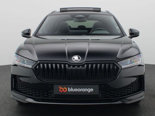 Skoda Superb Combi 1.5 TSI PHEV Sportline Business 204PK DSG Pano-Schuifdak, Matrix LED-verlichting, Achteruit... ActivLease financial lease