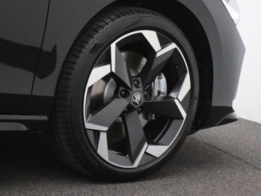 Skoda Superb Combi 1.5 TSI PHEV Sportline Business 204PK DSG Pano-Schuifdak, Matrix LED-verlichting, Achteruit... ActivLease financial lease