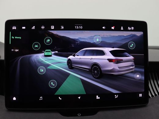 Skoda Superb Combi 1.5 TSI PHEV Sportline Business 204PK DSG Pano-Schuifdak, Matrix LED-verlichting, Achteruit... ActivLease financial lease