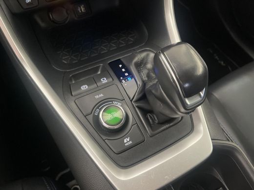 Toyota RAV4 2.5 Hybrid AWD Style ActivLease financial lease