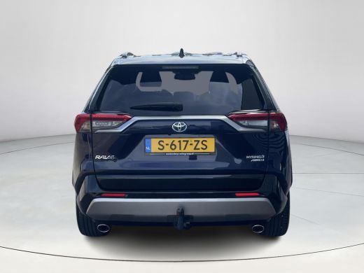 Toyota RAV4 2.5 Hybrid AWD Style ActivLease financial lease