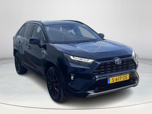 Toyota RAV4 2.5 Hybrid AWD Style ActivLease financial lease