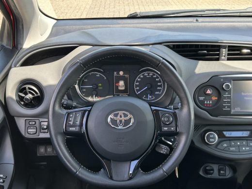 Toyota Yaris 1.5 Hybrid Energy ActivLease financial lease