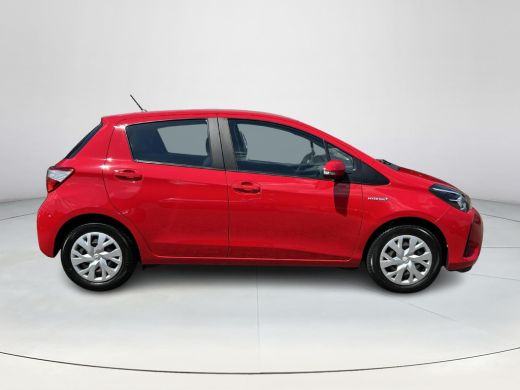 Toyota Yaris 1.5 Hybrid Energy ActivLease financial lease