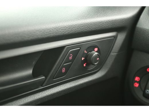 Volkswagen Caddy 2.0 TDI L1H1 Airco LED Carplay Cruise Navi PDC 17"LMV Elektrpakket Schuifdeur ActivLease financial lease