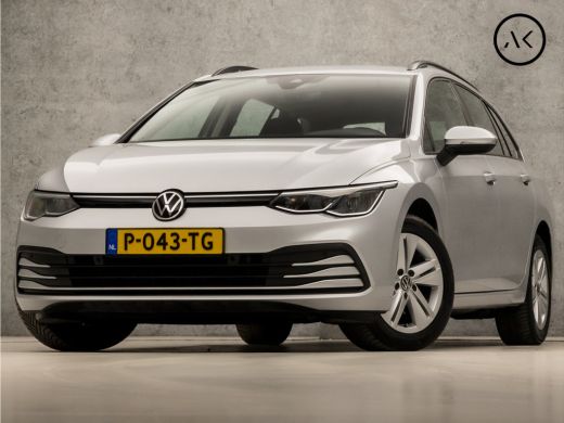 Volkswagen Golf 1.0 eTSI Sport Life Automaat (GROOT NAVI, CLIMATE, STUUR/STOELVERWARMING, SFEERVERLICHTING, PARKE... Volkswagen Golf 1.0 eTSI Sport Life Automaat (GROOT NAVI, CLIMATE, STUUR/STOELVERWARMING, SFEERVERLICHTING, PARKE...