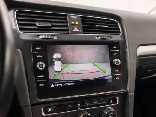 Volkswagen Golf 1.4 TSI Sportline (APPLE CARPLAY, GROOT NAVI, CAMERA, CLIMATE, LM VELGEN, SPORTSTOELEN, ADAPTIVE ... ActivLease financial lease