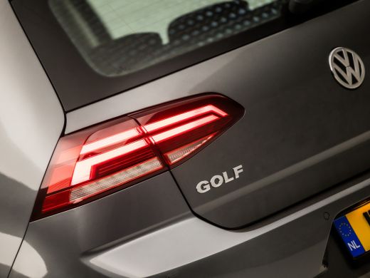 Volkswagen Golf 1.4 TSI Sportline (APPLE CARPLAY, GROOT NAVI, CAMERA, CLIMATE, LM VELGEN, SPORTSTOELEN, ADAPTIVE ... ActivLease financial lease