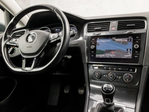 Volkswagen Golf 1.4 TSI Sportline (APPLE CARPLAY, GROOT NAVI, CAMERA, CLIMATE, LM VELGEN, SPORTSTOELEN, ADAPTIVE ... ActivLease financial lease
