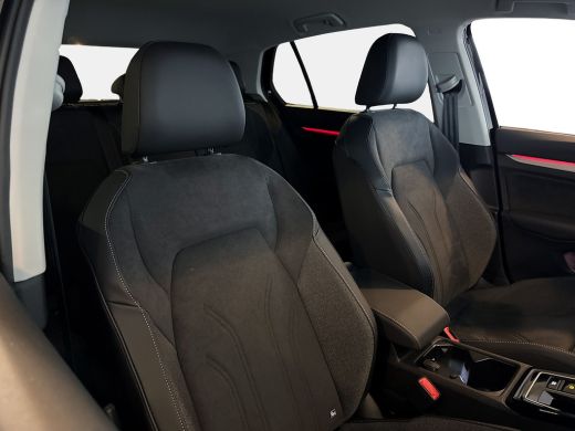 Volkswagen Golf 1.5 eTSI 115pk DSG Life Edition (Style pakket) | Navigatie | Dodehoeksensoren | Massage stoel (ve... ActivLease financial lease