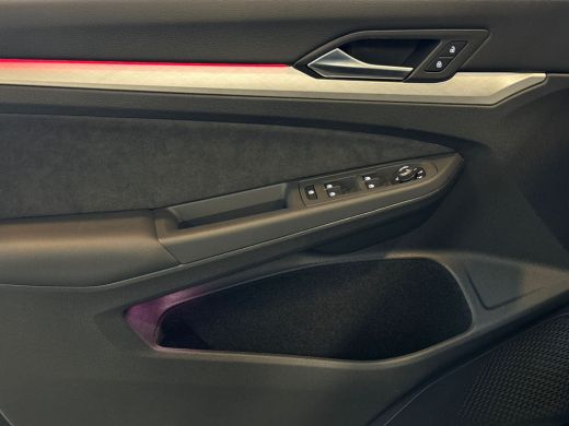 Volkswagen Golf 1.5 eTSI 115pk DSG Life Edition (Style pakket) | Navigatie | Dodehoeksensoren | Massage stoel (ve... ActivLease financial lease