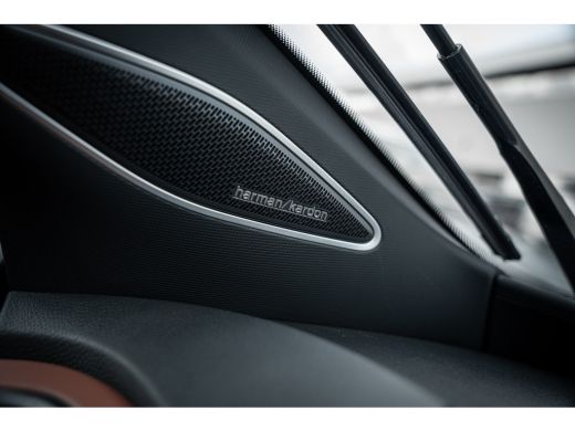 Volkswagen ID.4 Pro Limited Edition | 'App-Connect' draadloze smartphone integratie | Achterbank in ongelijke del... ActivLease financial lease
