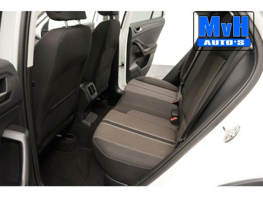 Volkswagen T-Roc 1.0 TSI Style 140PK|PANO|LED|TREKH|STOELVERW. ActivLease financial lease