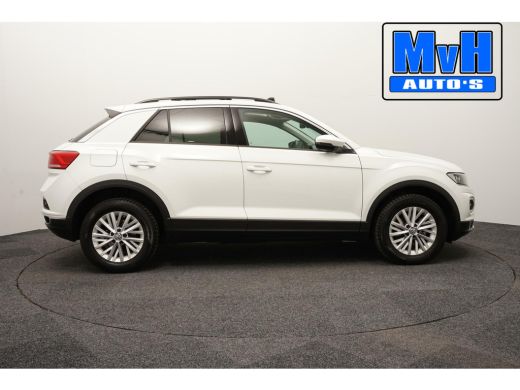 Volkswagen T-Roc 1.0 TSI Style 140PK|PANO|LED|TREKH|STOELVERW. ActivLease financial lease