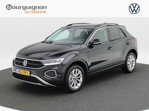 Volkswagen T-Roc 1.5 TSi 150 Pk Automaat Life Edition | Adaptive Cruise | Full LED | Stoel Verwarming | Privacy Gl... Volkswagen T-Roc 1.5 TSi 150 Pk Automaat Life Edition | Adaptive Cruise | Full LED | Stoel Verwarming | Privacy Gl...