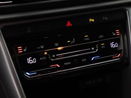 Volkswagen T-Roc 1.5 TSi 150 Pk Automaat Life Edition | Adaptive Cruise | Full LED | Stoel Verwarming | Privacy Gl... ActivLease financial lease