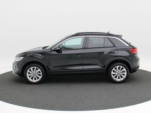 Volkswagen T-Roc 1.5 TSi 150 Pk Automaat Life Edition | Adaptive Cruise | Full LED | Stoel Verwarming | Privacy Gl... ActivLease financial lease