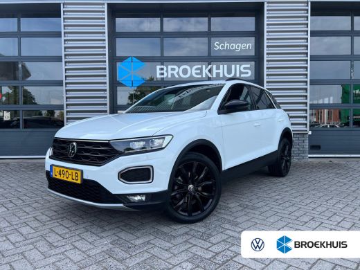 Volkswagen T-Roc 1.5 TSI 150 pk Sport 7-DSG | Achteruitrijcamera | Airco (automatisch) | Buitenspiegels elektrisch... Volkswagen T-Roc 1.5 TSI 150 pk Sport 7-DSG | Achteruitrijcamera | Airco (automatisch) | Buitenspiegels elektrisch...