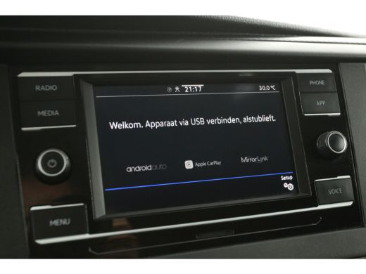 Volkswagen Transporter 2.0 TDI L2H1 150PK DSG Automaat Airco Camera Carplay Cruise PDC 2xSchuifdeur Trekhaak ActivLease financial lease