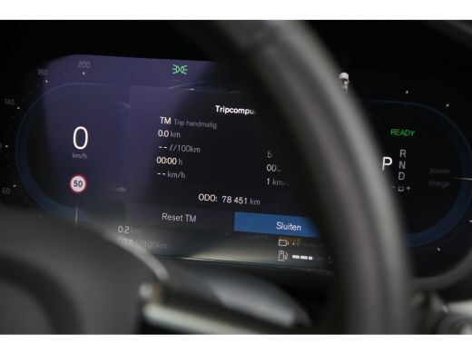 Volvo  XC60 2.0 T6 Plug-in hybrid AWD Plus Dark | Panoramadak | Memory seats | Pilot Assist | Camera | Stuur/... ActivLease financial lease