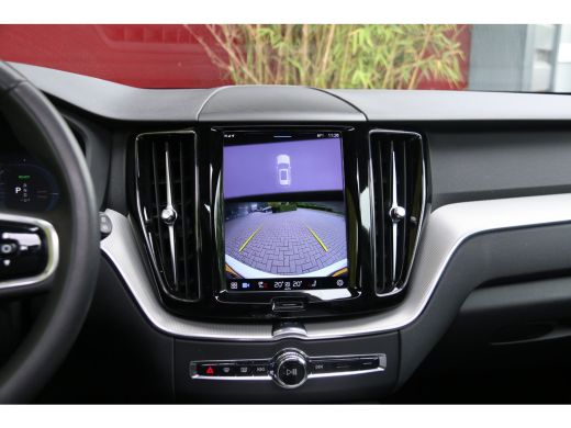 Volvo  XC60 2.0 T6 Plug-in hybrid AWD Plus Dark | Panoramadak | Memory seats | Pilot Assist | Camera | Stuur/... ActivLease financial lease