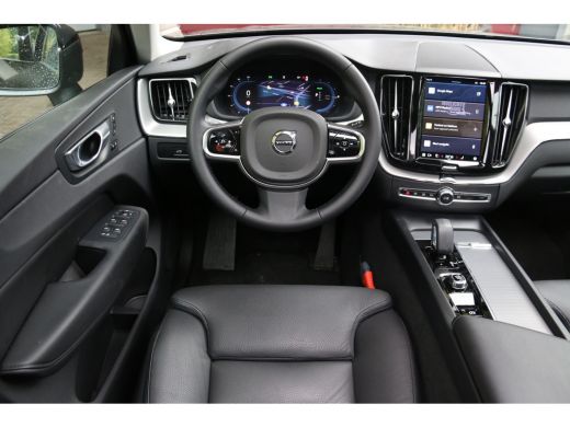 Volvo  XC60 2.0 T6 Plug-in hybrid AWD Plus Dark | Trekhaak | 360 Camera | Panoramadak | Memory seats | Pilot ... ActivLease financial lease