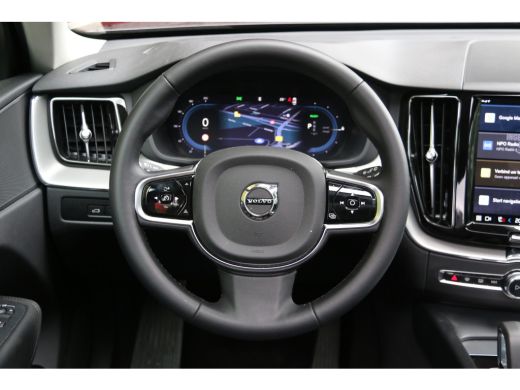 Volvo  XC60 2.0 T6 Plug-in hybrid AWD Plus Dark | Trekhaak | 360 Camera | Panoramadak | Memory seats | Pilot ... ActivLease financial lease