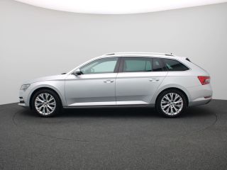 Skoda Superb Combi 1.4 TSI iV Business Edition Plus 218PK DSG Adaptieve Cruise Controle, Stoel-Stuurverwarming...