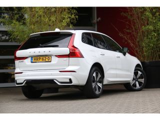 Volvo  XC60 2.0 T6 Plug-in hybrid AWD Plus Dark | Panoramadak | Memory seats | Pilot Assist | Camera | Stuur/...