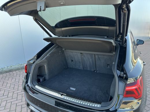 Audi Q3 45 TFSI eHybrid 245pk S Edition | S-Line | Pano dak ActivLease financial lease