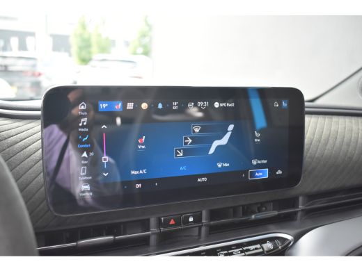 Abarth 500C Turismo 42 kWh Cabrio verwacht!! | Navigatie | Pack Sound & Tech | JBL | Sportstoelen | Stoelverw... ActivLease financial lease