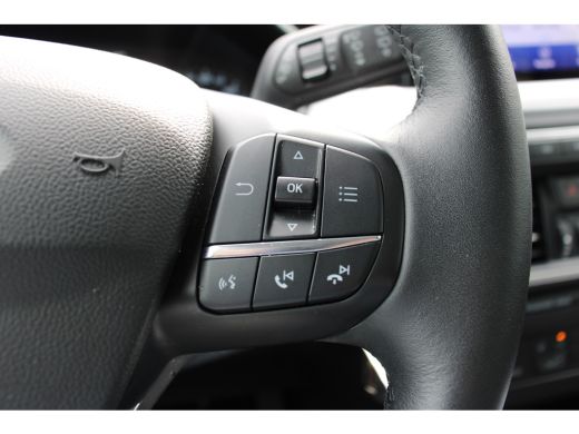 Ford Focus 1.0EB HYBRID TITANIUM | ORIGINEEL NL! | DEALER OH! | NAVIGATIE | LMV | CRUISE CONTROL | CAMERA | ... ActivLease financial lease