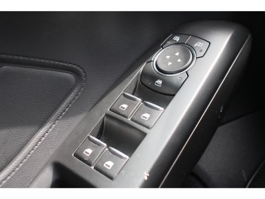 Ford Focus 1.0EB HYBRID TITANIUM | ORIGINEEL NL! | DEALER OH! | NAVIGATIE | LMV | CRUISE CONTROL | CAMERA | ... ActivLease financial lease