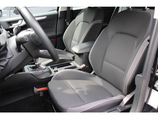 Ford Focus 1.0EB HYBRID TITANIUM | ORIGINEEL NL! | DEALER OH! | NAVIGATIE | LMV | CRUISE CONTROL | CAMERA | ... ActivLease financial lease