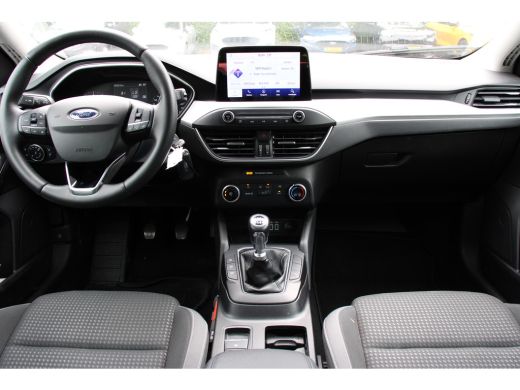 Ford Focus 1.0EB HYBRID TITANIUM | ORIGINEEL NL! | DEALER OH! | NAVIGATIE | LMV | CRUISE CONTROL | CAMERA | ... ActivLease financial lease