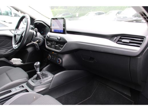 Ford Focus 1.0EB HYBRID TITANIUM | ORIGINEEL NL! | DEALER OH! | NAVIGATIE | LMV | CRUISE CONTROL | CAMERA | ... ActivLease financial lease
