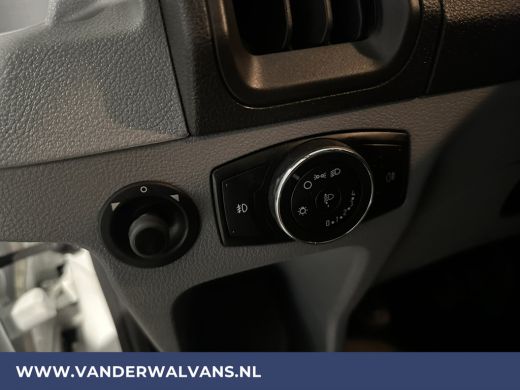 Ford Transit 2.0 TDCI 131pk L2H2 Euro6 Airco | 2800kg Trekhaak | Navigatie | Camera | Apple Carplay Android Au... ActivLease financial lease