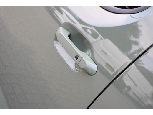 Hyundai Inster E-MOTION | NL-AUTO! | ADAPTICE CRUISE | KEYLESS ENTRY+GO | CAMERA | NAVI | CLIMA | TOMBOY KHAKI |... ActivLease financial lease